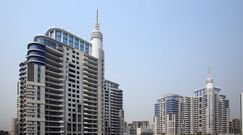 dlf Pinnacle apartment